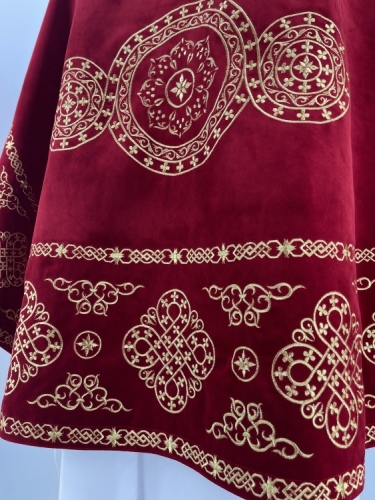 Облачення священника, вишите на оксамиті, вишивка "Коло" з вишитим галуном 