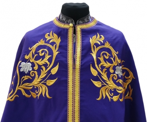 Облачение священника греческий крой, вишитое на габардине, вишивка "Роза" с пришивним галуном