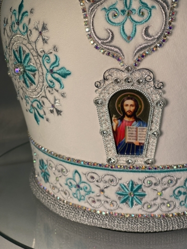 Митра "Почаївська"