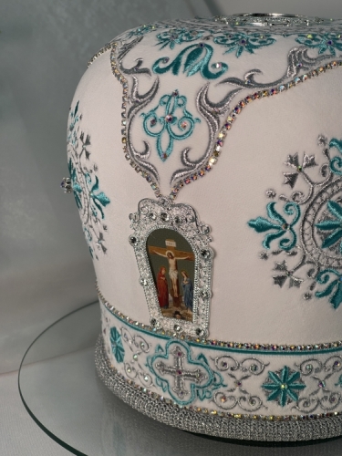 Митра "Почаївська"