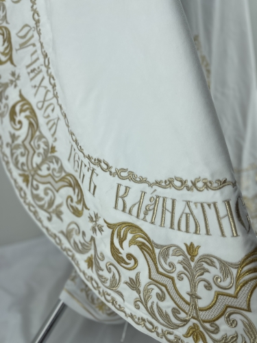 Комбіноване облачення священника вишите на оксамиті, з вишитими іконами, вишивка "Різдвяна"