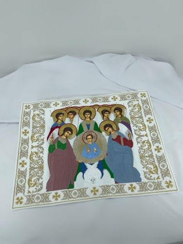 Комбіноване облачення священника вишите на оксамиті, з вишитими іконами, вишивка "Різдвяна"