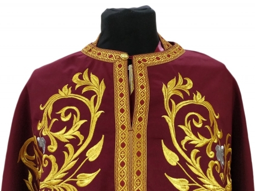 Облачение священника греческий крой, вишитое на габардине, вишивка "Роза" с пришивним галуном