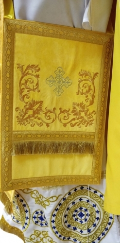 Облачення священника комбіноване з парчі "Афонський хрест", з вишитим опліччям, вишивка "Новий візерунок"