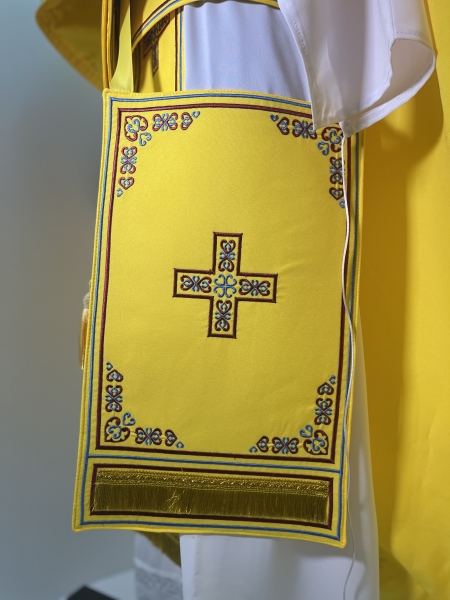 Облачення священника, вишите на габардині, вишивка "Сердечка" з вишитим галуном