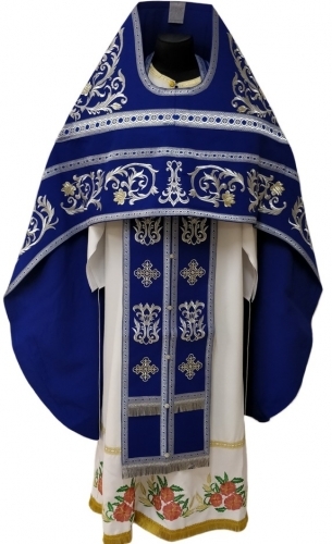 Облачение священника вишитое на габардине, вишивка "Роза" с пришивным галуном