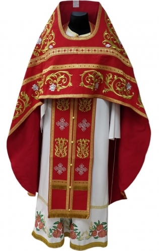Облачение священника, вишитое на габардине, вишивка "Роза" с пришивним галуном
