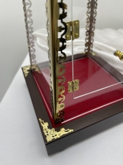 Ковпак на Даросховницю 16х10 h=43 з дверкою, з оргскла з булатними елементами на лазерній різці та з литим хрестом 