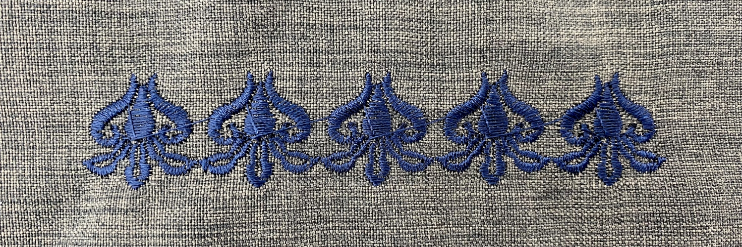 Ряса з вишивкою, тканина париж