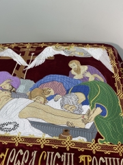 Плащаниця вишита на оксамиті церковнослов'янською мовою, вишивка орнамент, з предстоящими, лицева вишивка 120х85 