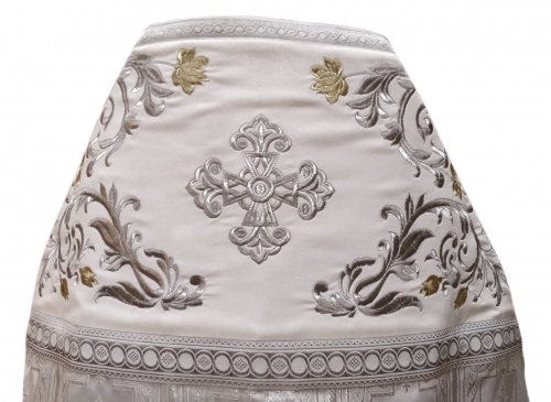 Облачение священника комбинированное из парчи "Покровский крест", с вишитим оплечием, узор "Роза"