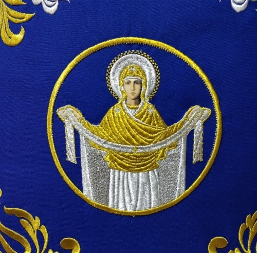 Облачение священник,а вишитое на габардине, вишивка "Роза" с вишитим галуном