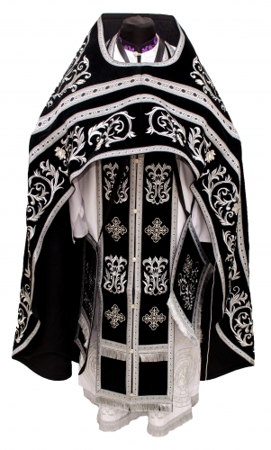 Облачение священника, вышитое на бархате, вишивка "Роза" с пришивним галуном