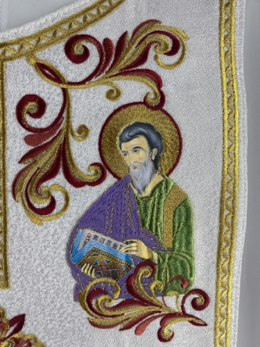 Комбіноване облачення священника вишите на парчі, з вишитими іконами, вишивка "Пасхальна"