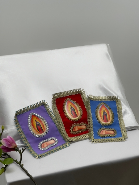 Стопа Богородиці