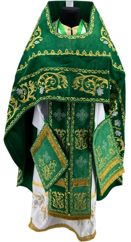 Облачение священника, вишитое на бархате, вишивка "Роза" с вишитим галуном